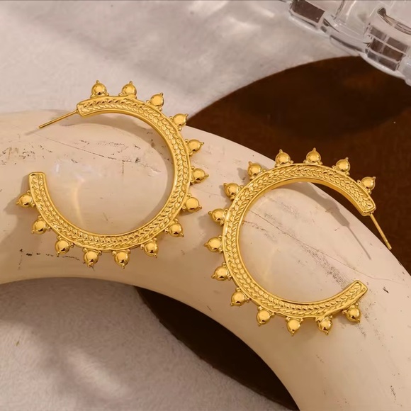 Hoops Sun earrings Stainless Steel 18K Gold 
Sunburst Hoop Earrings! - Picture 6 of 8